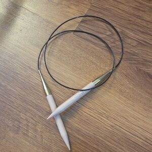 EUC US 17-12.00mm Circular Wooden Knitting Needles 32"